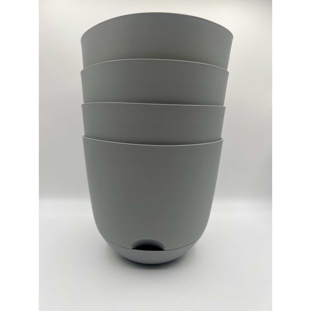 Room Essentials 8 Inch Gray Self-Watering Planter Set of 4 Plastic Pots